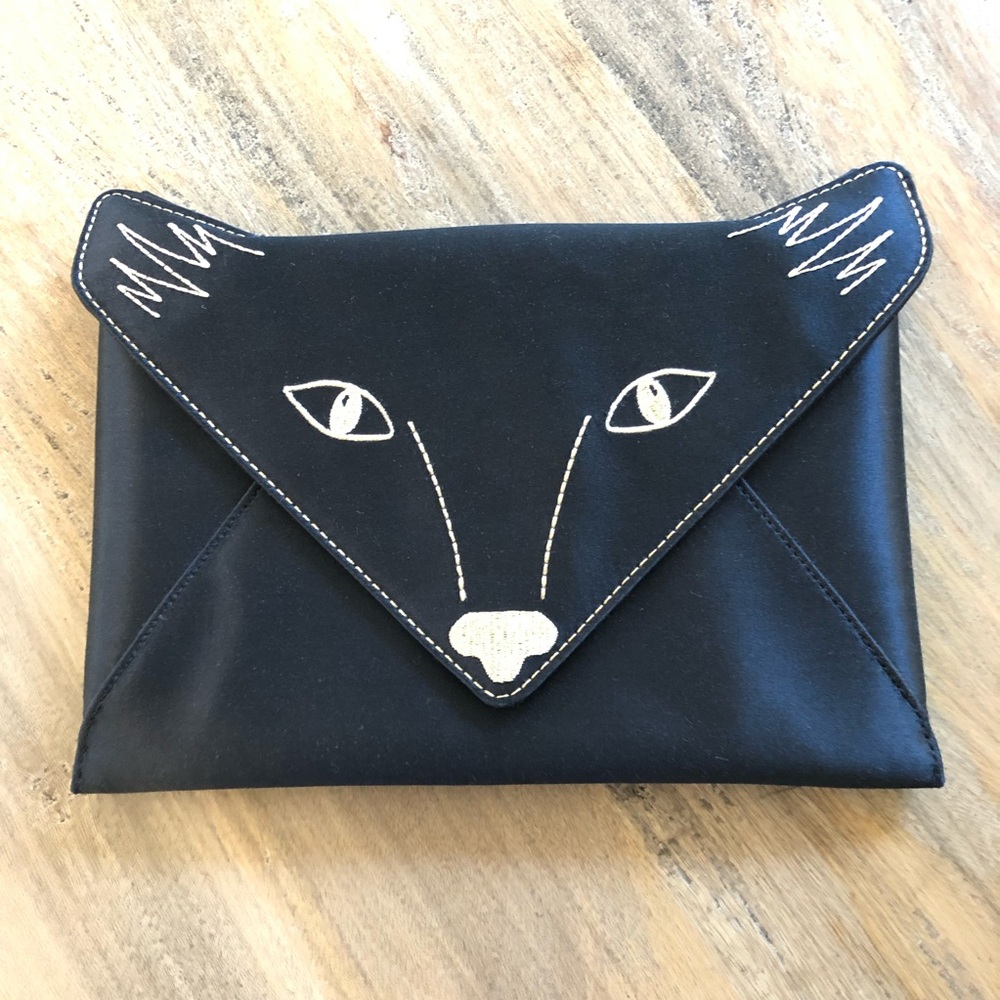 NWOT BCBGMAXAZRIA envelope clutch